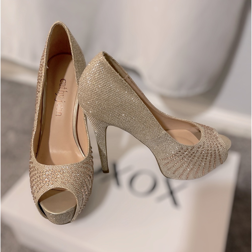 Gorgeous Crystal Platform Heels